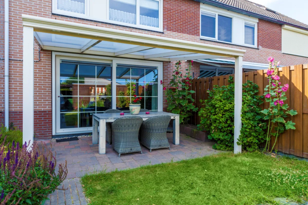 Screenshot 2024-12-23 at 17-27-34 Terrassenüberdachung Bosco Unser „Bestseller’’ - mit der von Ihnen gewünschten Ausstrahlung! Deponti